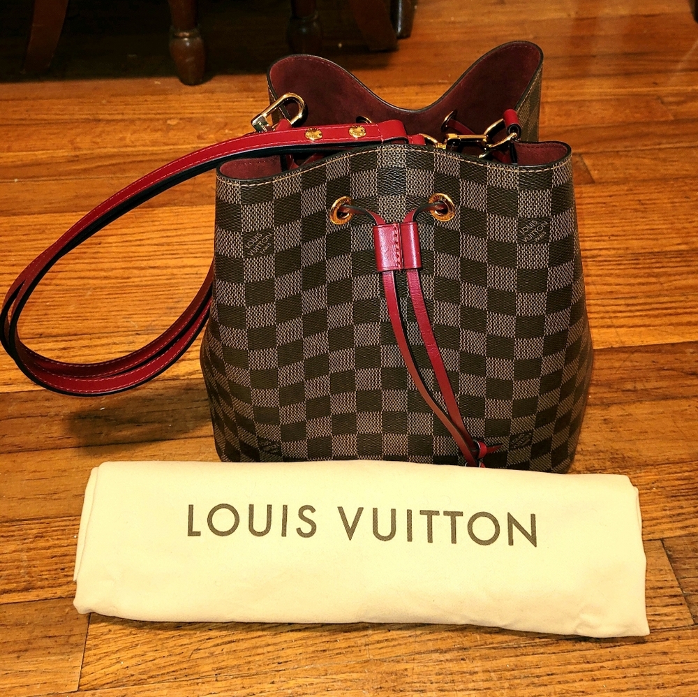 Louis Vuitton Damier Ebene NeoNoe MM  Bag